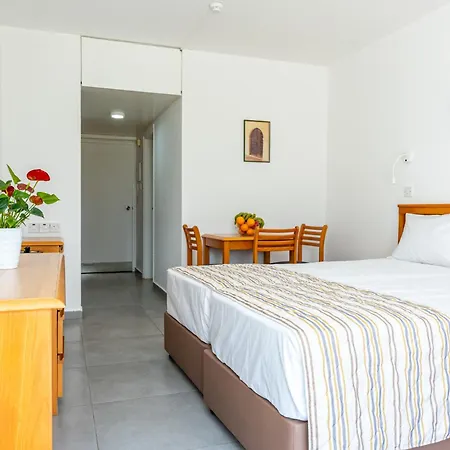 Ξενοδοχείο Helios Bay And 3*