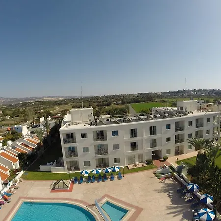 Helios Bay And 酒店 Klorakas