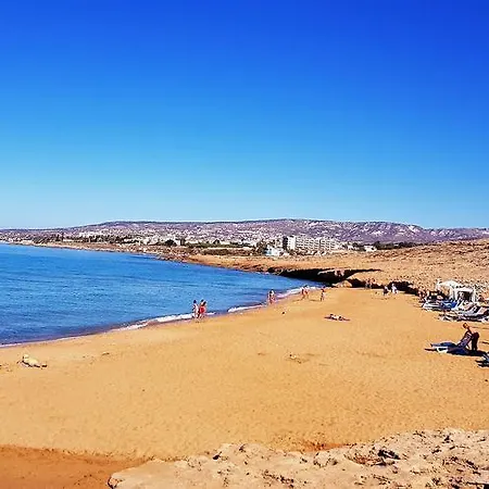 酒店 Helios Bay And 3*