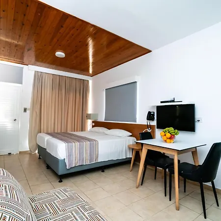 Helios Bay And Hotel 3*